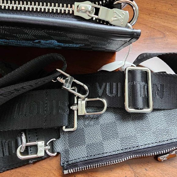 crossbody - Picture 16 of 16